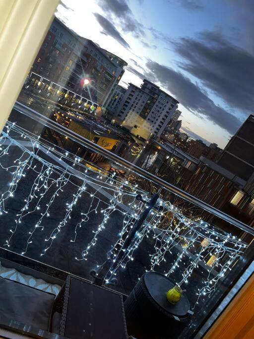 Leeds Clarence Dock 2 Bedroom Apt 外观 照片