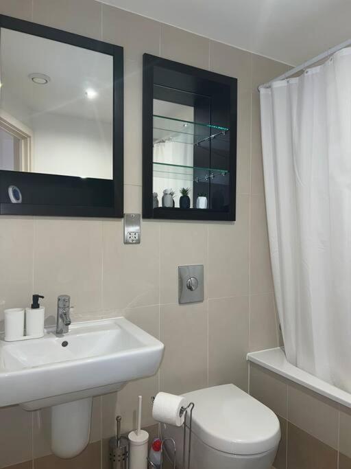 Leeds Clarence Dock 2 Bedroom Apt 外观 照片
